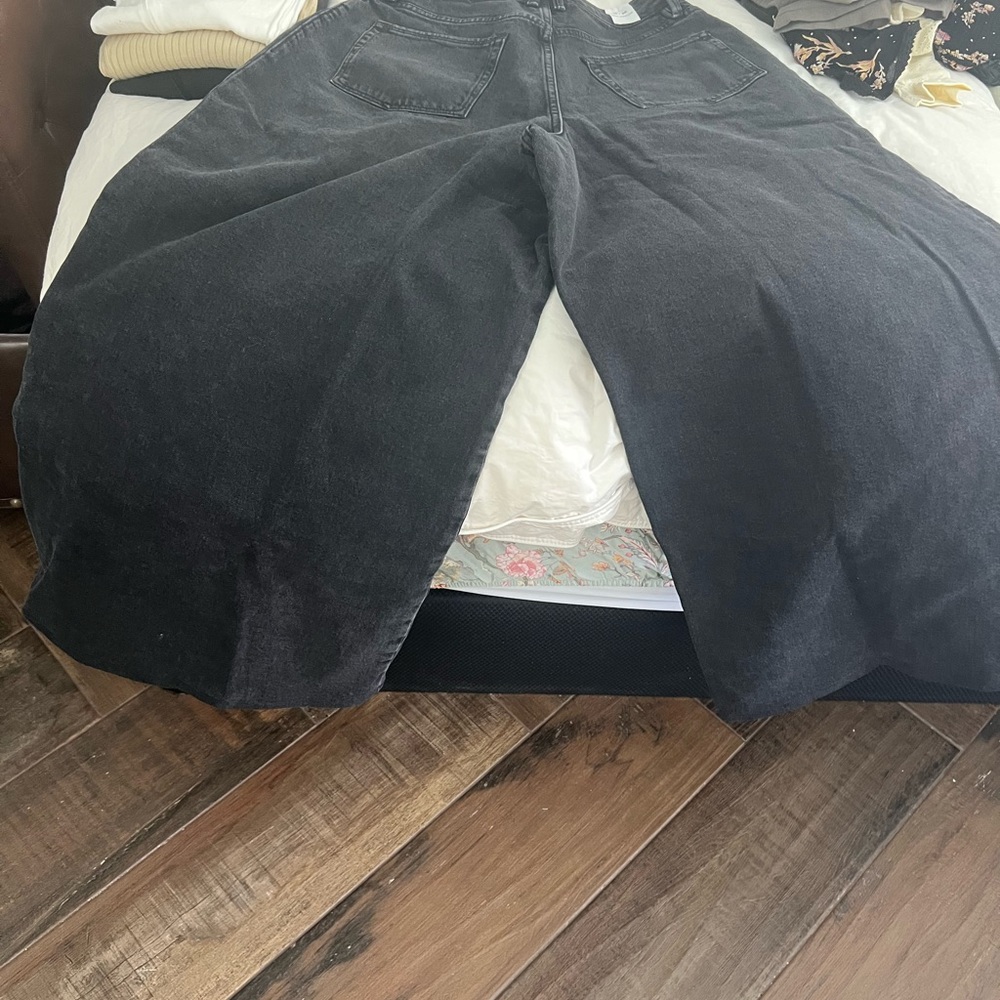 Good American Black Flare & Wide Leg Jeans